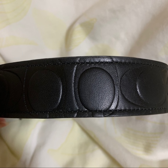 COACH SIGNATURE LOGO F90209 MEN'S REVERSIBLE BELT - Picture 5 of 5